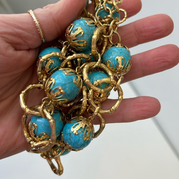 Goldtone costume turquoise statement necklace - Picture 4 of 7